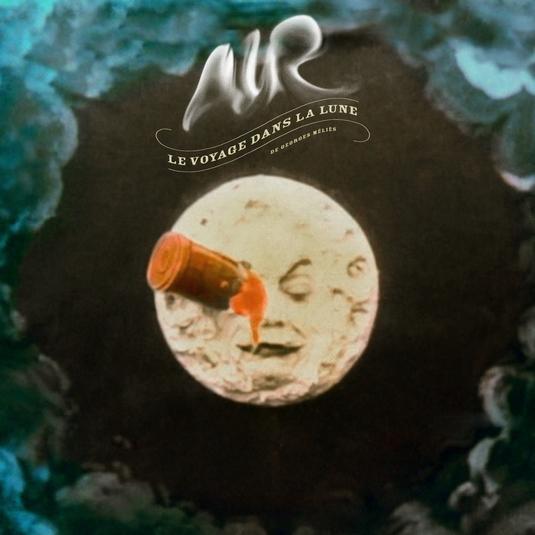 air moon